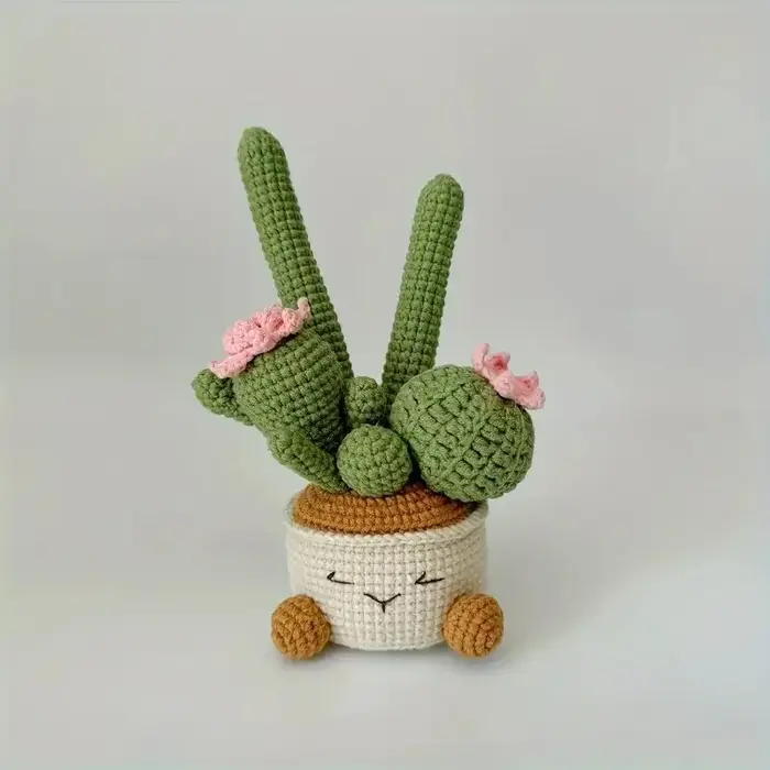 Plantes tricotées créatives en pot au Crochet
