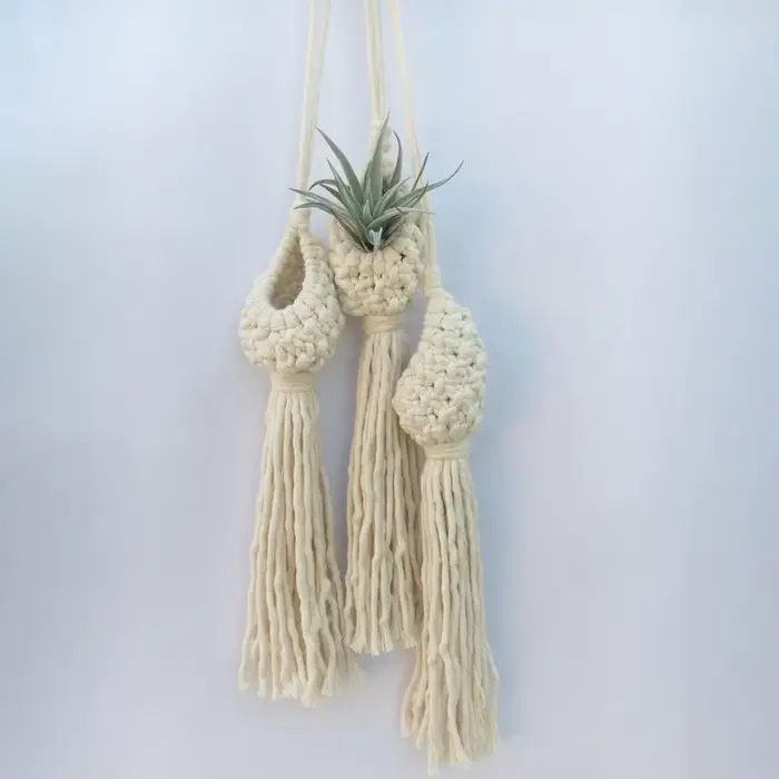 Mir en macramé fait à la main pour la décoration intérieure