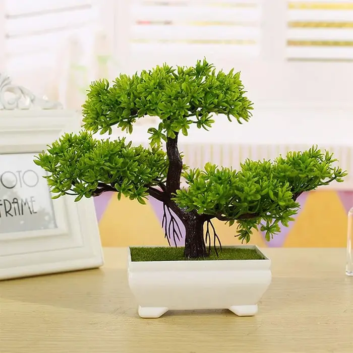 Plantes artificielles en plastique