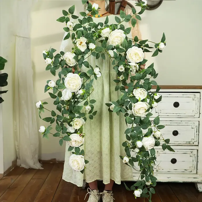 Fleurs artificielles en soie en forme de rose