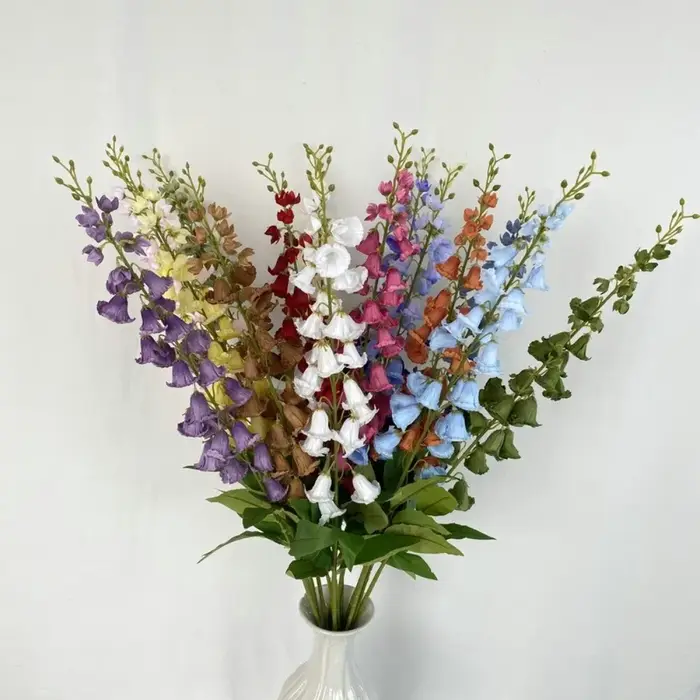 Nouvelles longues tiges de lys artificiels décoratifs