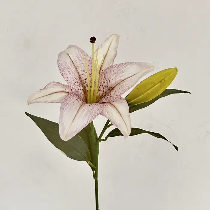 Bouquet de Lys Artificiel de 18cm de Diamètre