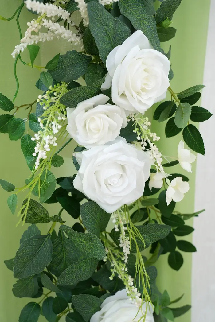 Guirlandes de fleurs artificielles de 7 pieds