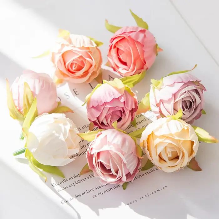 Pas cher fleur artificielle soie bourgeons de thé Rose pour couronnes de mariage bouquet noël maison décorative bricolage Scrapbooking cadeaux offre spéciale