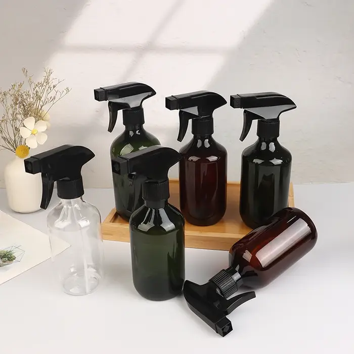 Bouteille de pulvérisation pour plantes