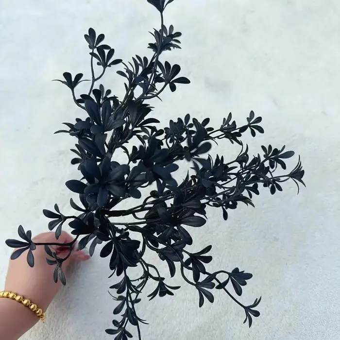 1 pièces noir Halloween fleur artificielle plantes en soie laisser branche bambou Dahlia fête événement Bouquet Floral maison Table Decorayion