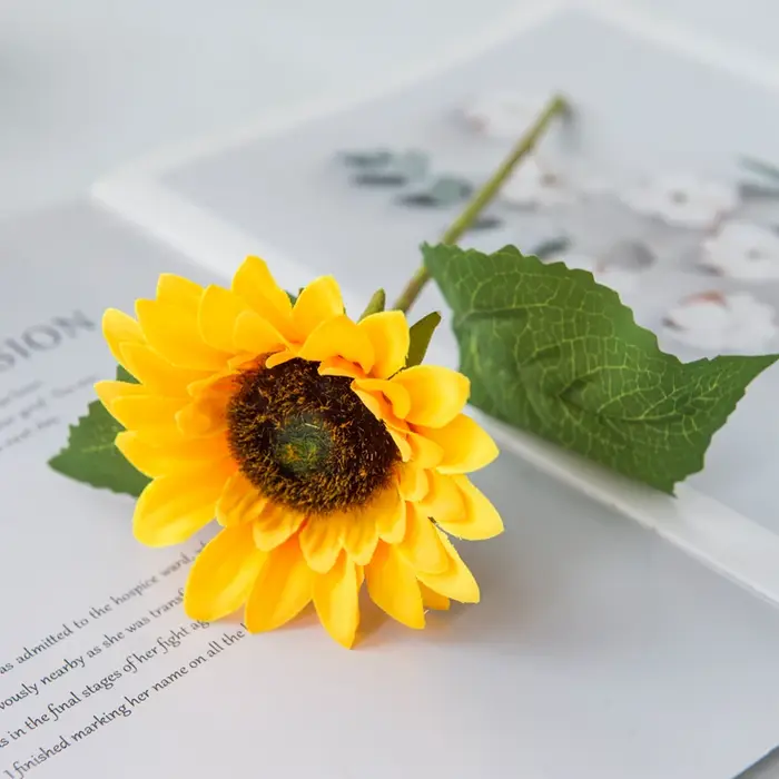 Artificielle Fleur Tournesols Vase Jardin Maison Chambre Table Automne Halloween Decora Mariage Bouq