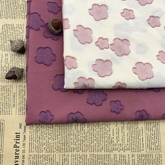 Tissu gaufré en crêpe de mousseline de soie
