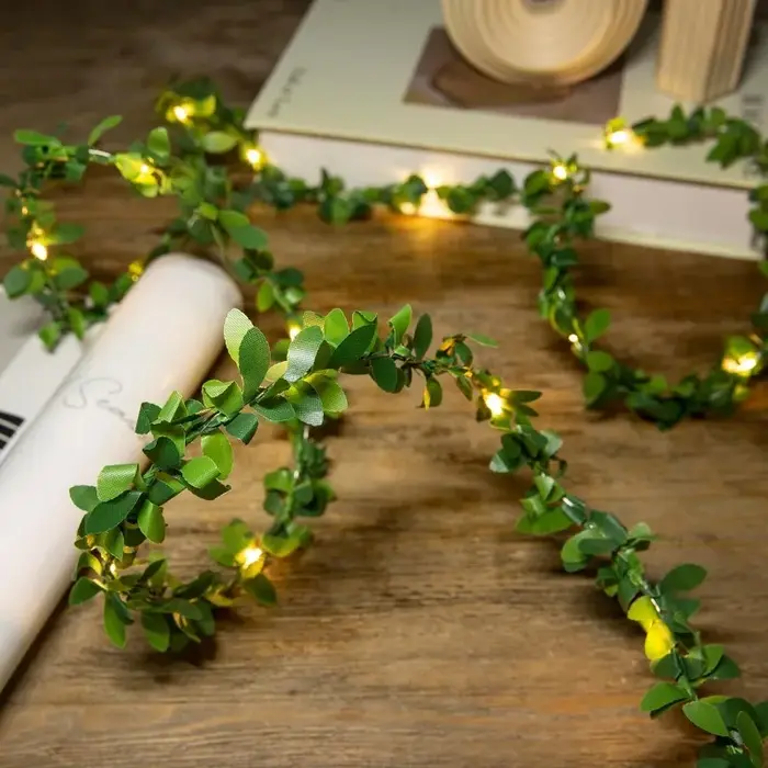 Guirlande lumineuse LED 2M en feuilles d'eucalyptus