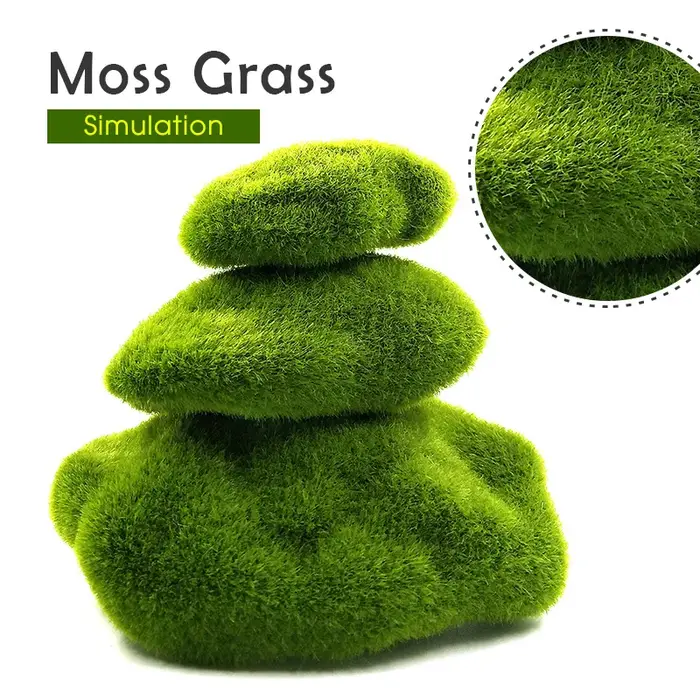Plantes de mousse d'herbe artificielle verte