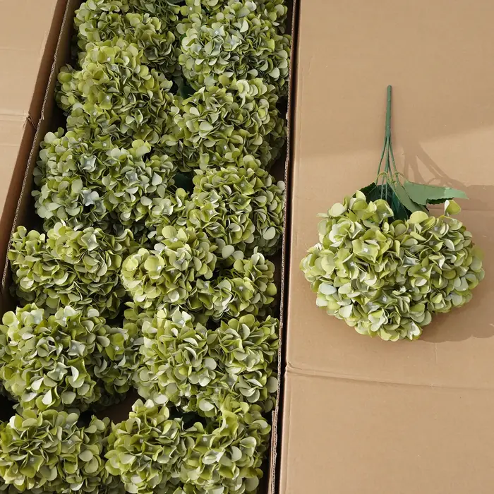 HMEOT H9991 5 Têtes de fleurs d'hortensia artificielles pour arrangements floraux de mariage