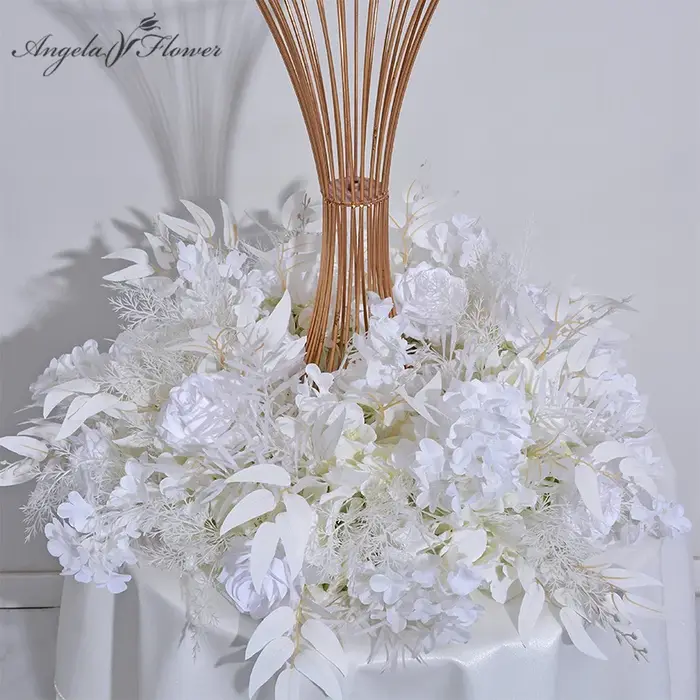 Guirlande de couronne verte série blanche