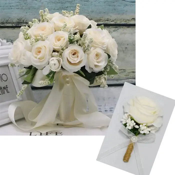 Bouquet de Roses Naturelles Artificielles Tenant des Fleurs
