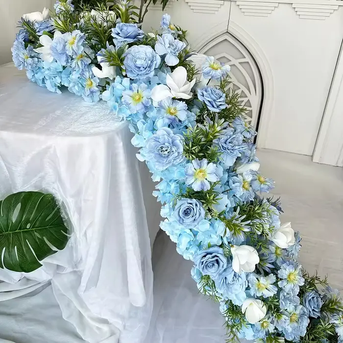 Uflower 200cm Chemin de table en fleurs artificielles bleues élégantes, fond de scène artificiel pour mariage, fête, décoration de la maison