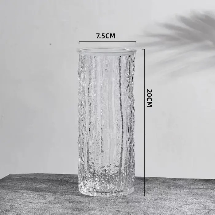 Vase à fleurs en verre texturé effet glacier