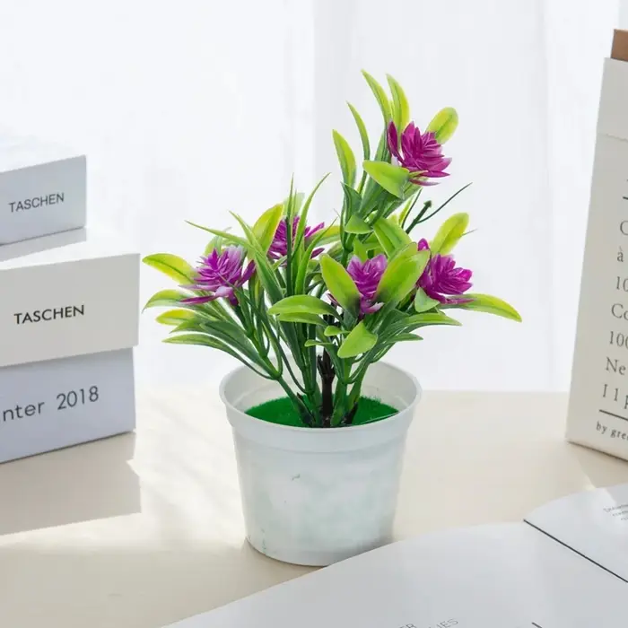 Mini-vase de fleurs artificielles en pot pour la maison