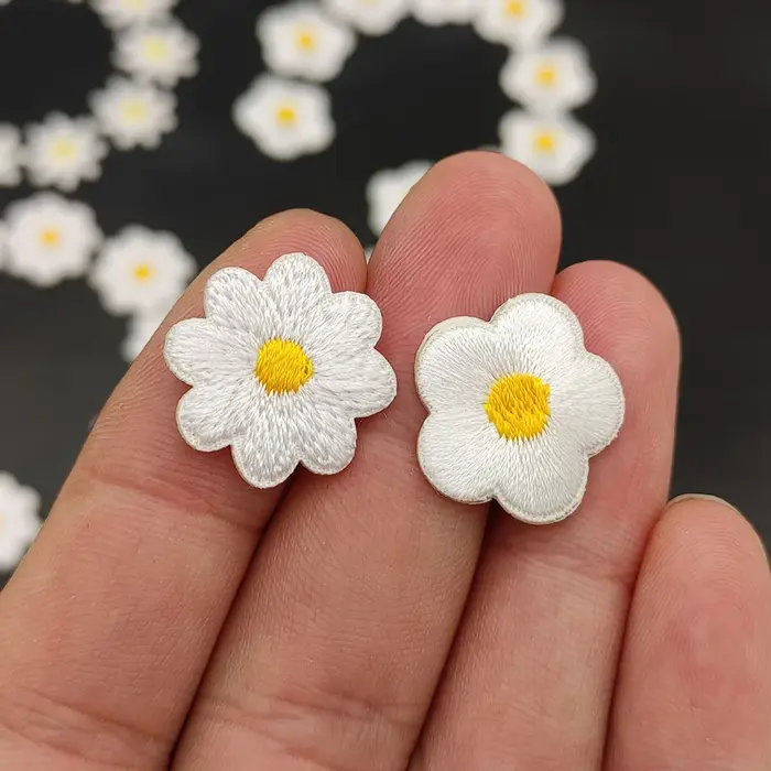 Lot de 10 Pièces de Patchs Brodés Détruire, Fleurs, Fer à Repasser