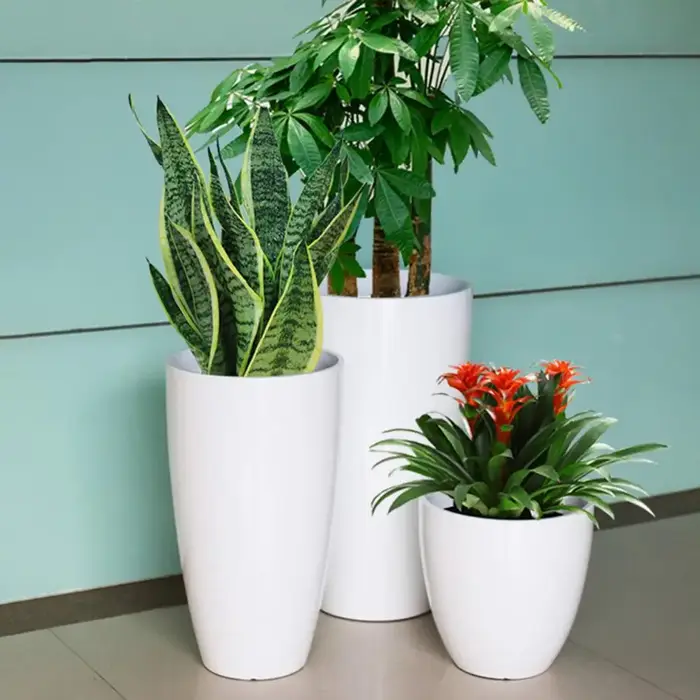 Pot de fleur en résine céramique