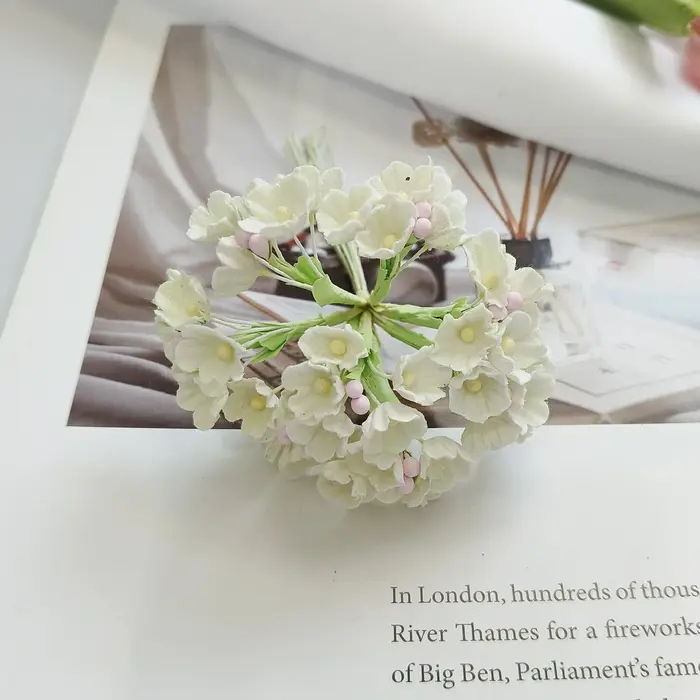 8 pièces/40 têtes 1 cm mini fleurs en papier roses bouquet fleur artificielle pas cher décoration de