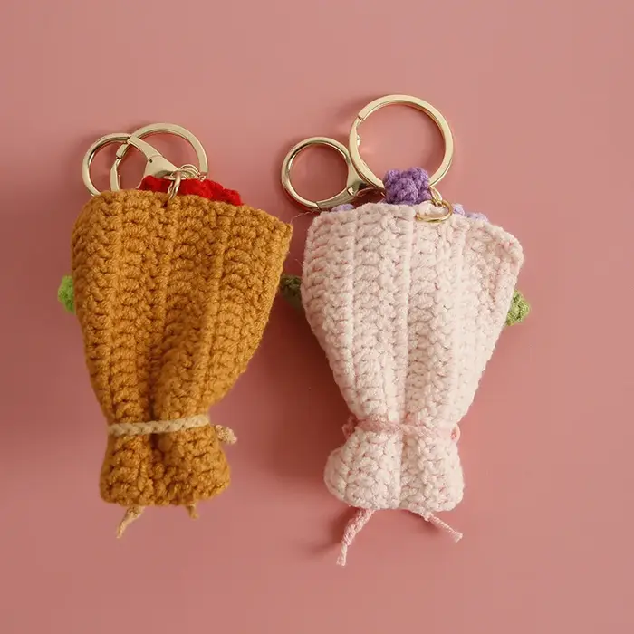 Porte-clés Bouquet de fleurs tricoté créatif