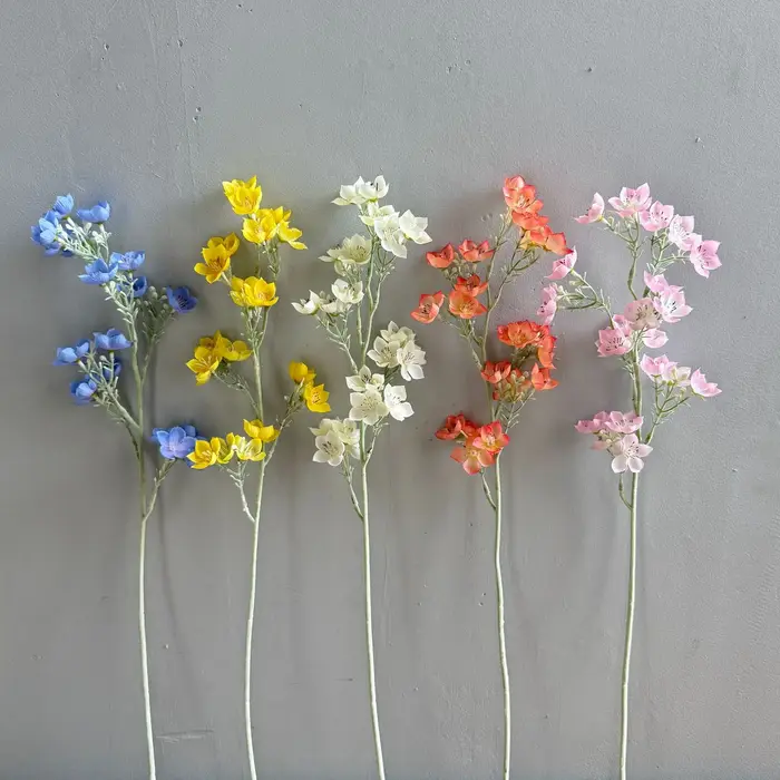 Lot de 6 fleurs artificielles en soie