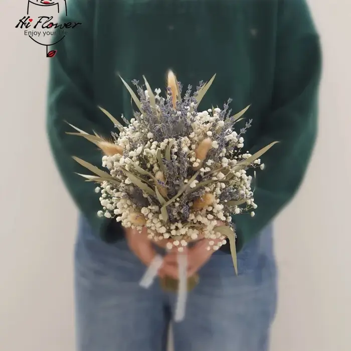 Bouquet de fleurs séchées naturelles