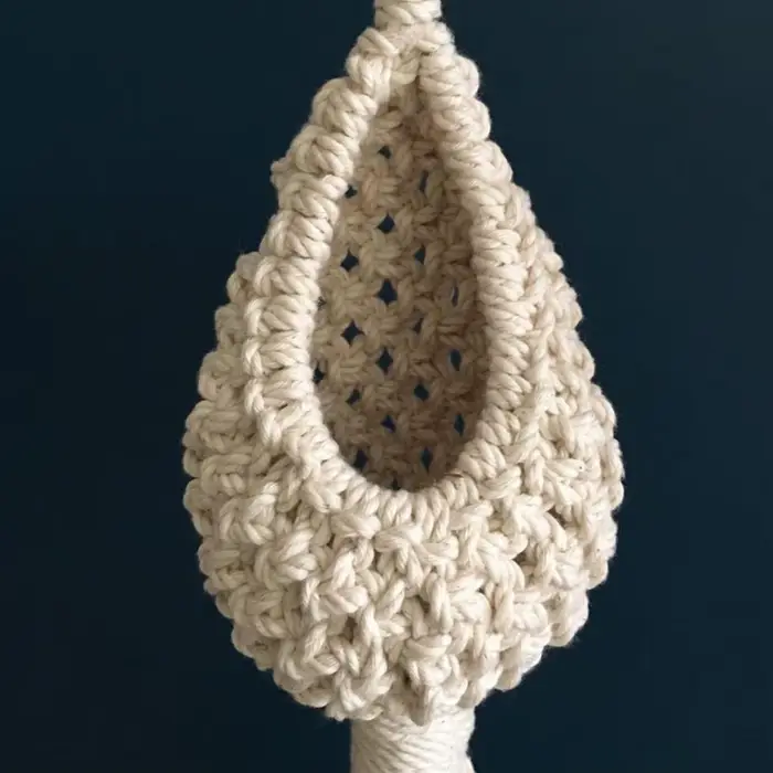 Mir en macramé fait à la main pour la décoration intérieure