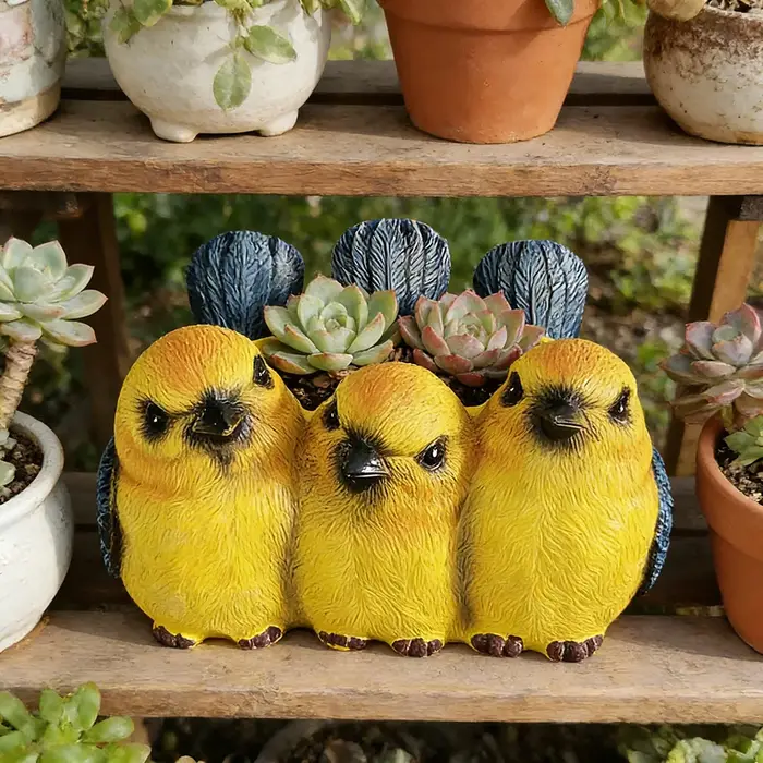 Pot de fleurs en résine en forme d'oiseau jaune mignon