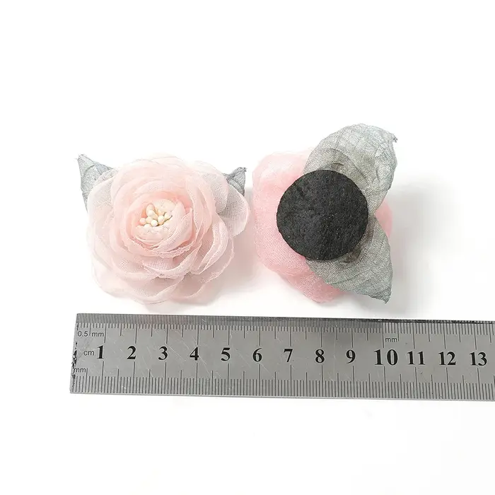 Fleur artificielle en tissu mousseline de soie