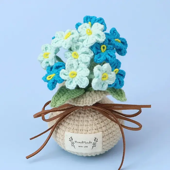 Pot de fleurs mignon tissé à la main