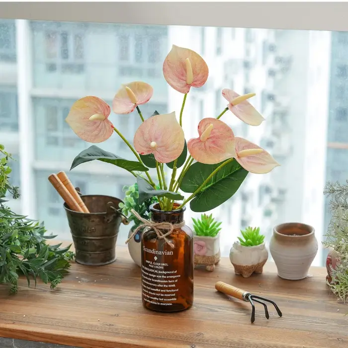 8 pièces de fleurs artificielles en plastique Anthurium