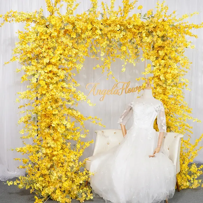 Rangée de fleurs de jasmin série jaune