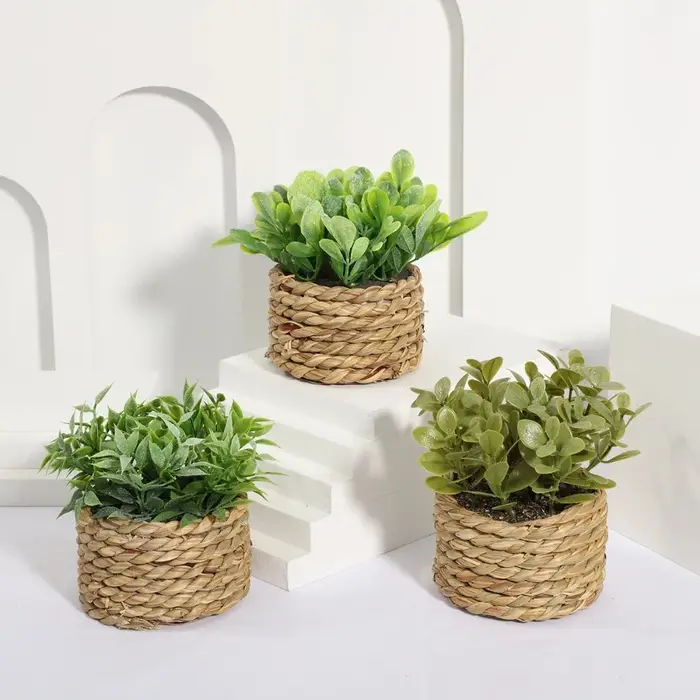 Plante en pot artificielle verte