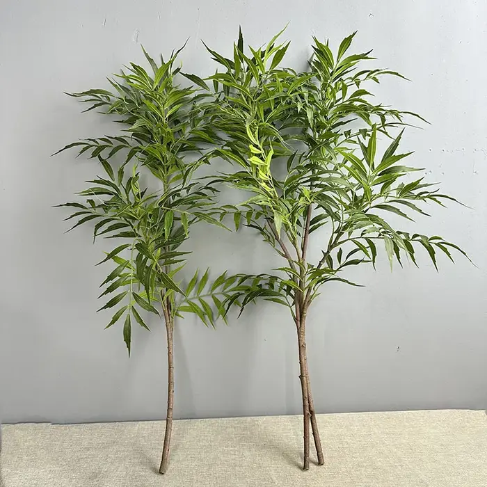 Plantes vertes artificielles en bambou vert réaliste