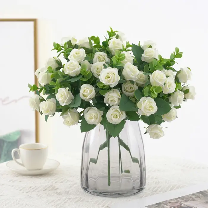 Bouquet de Roses artificielles en soie