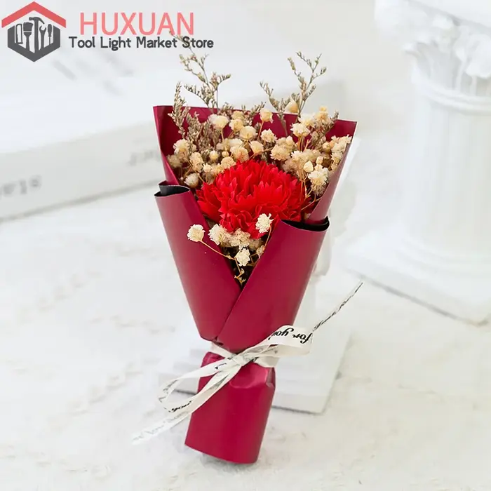 Mini petit bouquet de fleurs séchées