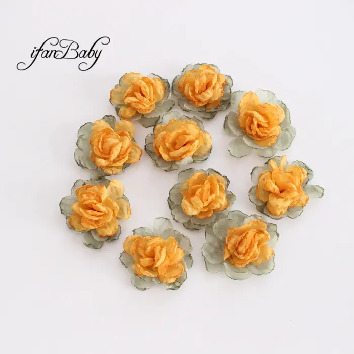 Décorations florales en mousseline de soie