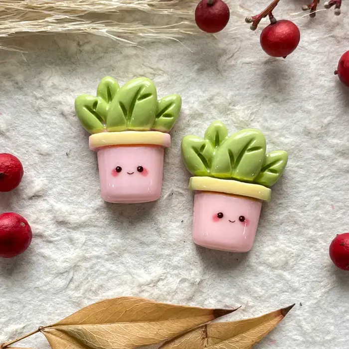 10 pièces d'accessoires décoratifs en résine en forme de plantes en pot