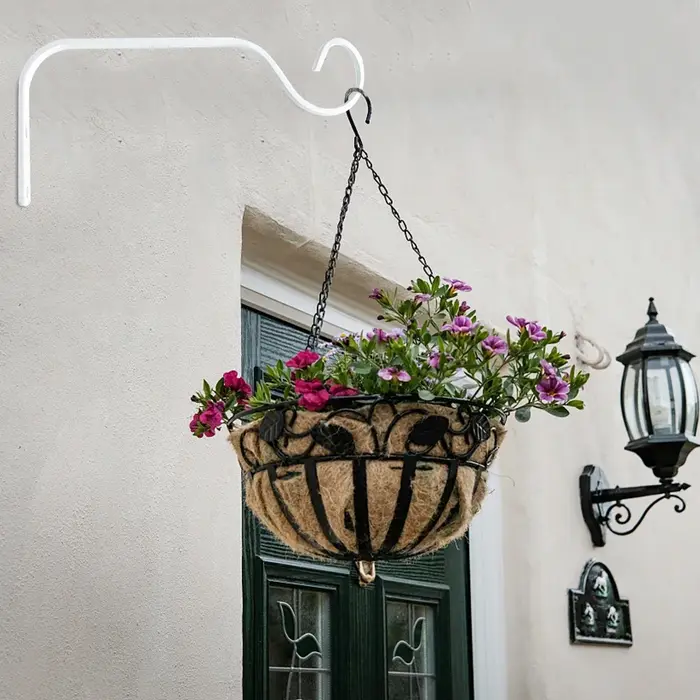 Panier mural suspendu en fer