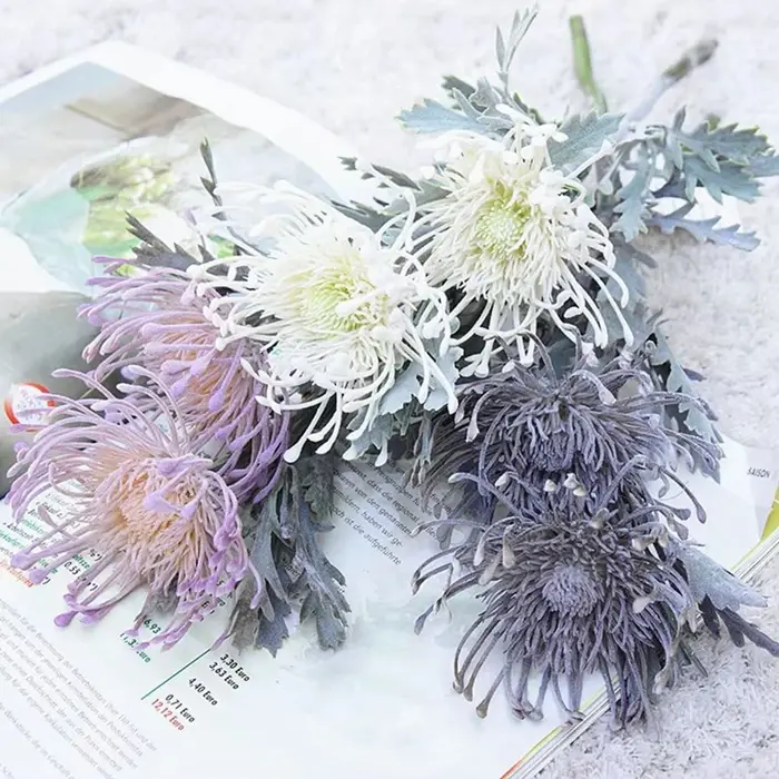 Fleurs artificielles branche courte griffe de crabe 2 fourchettes Pincushion Festival guirlande Vases maison pas cher décorations de mariage fausse plantation