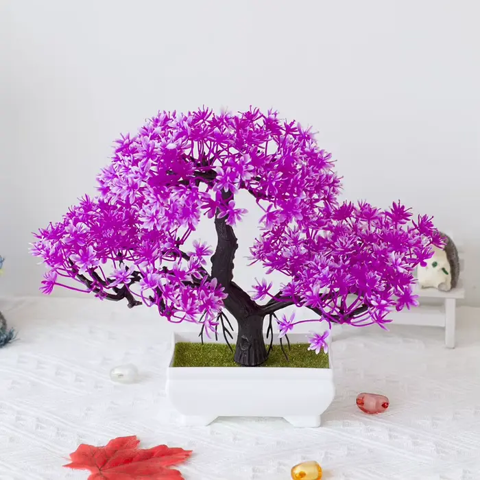 Petit arbre artificiel en pot