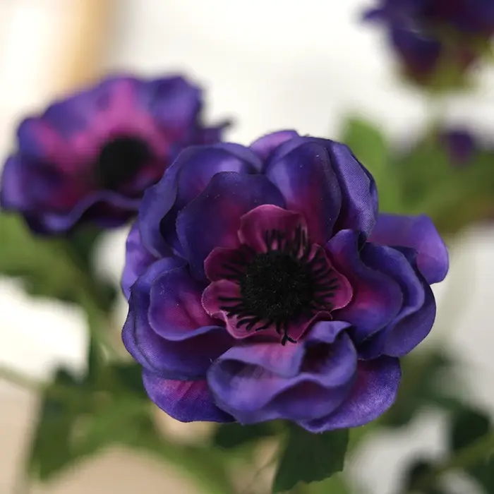 Fausses fleurs d'anémone à 3 têtes