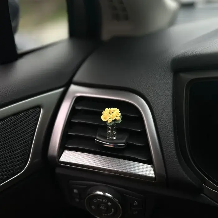Mini Vase à roses et tournesol