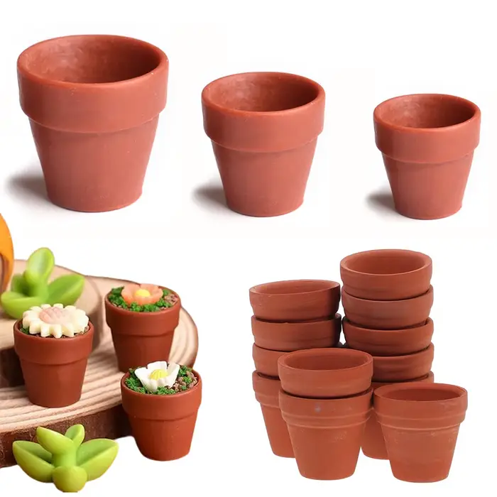 Mini pots en plastique faits à la main