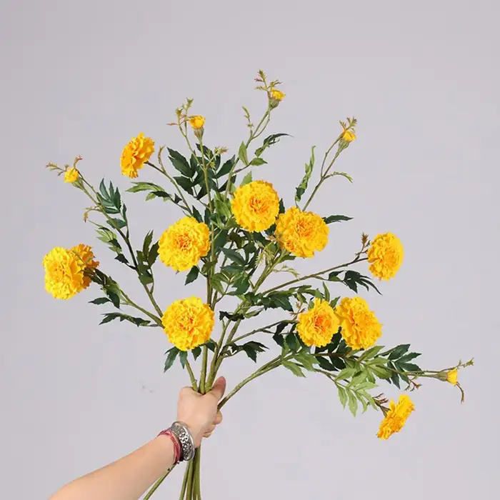 Fleurs artificielles pour bureau