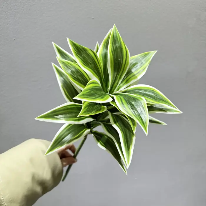 Simulation d'arbre de sang de Dragon, plantes vertes en plastique, décoration florale de centre comm