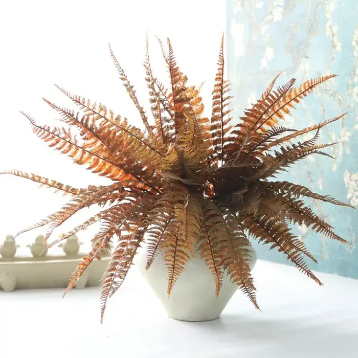 Plante verte artificielle en plastique