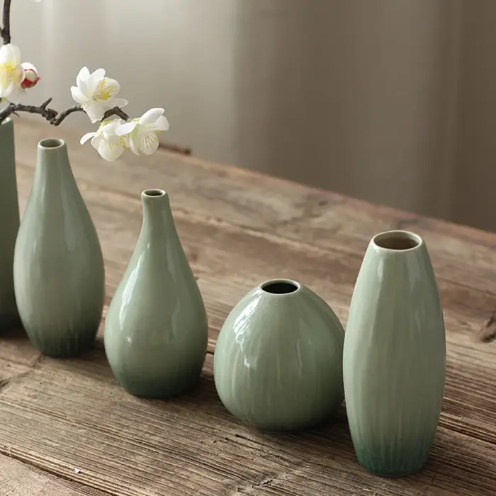 Petits Vases muraux décoratifs en céramique