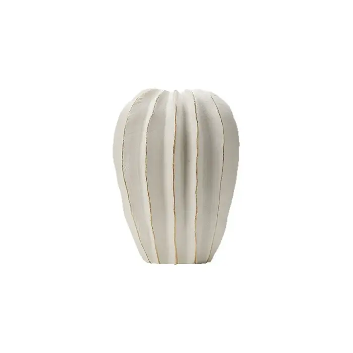 Vase en céramique en forme d'étoile