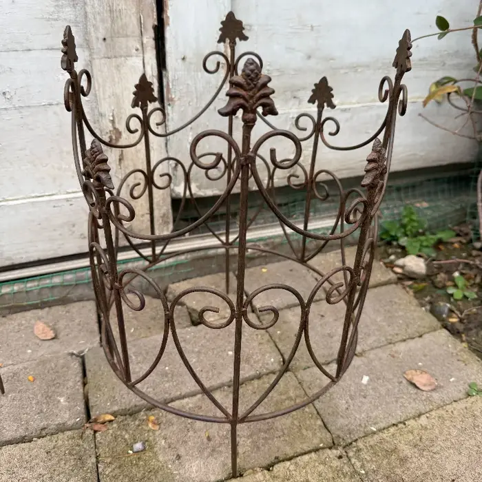 Clôture de jardin rustique
